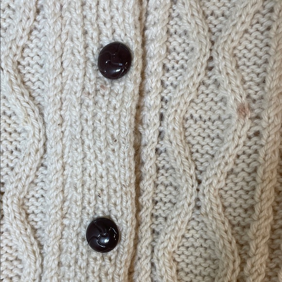 Boho Blarney Wollen Mills Pure Wool Traditional Aran Hand Knit Cardigan. - Picture 6 of 12